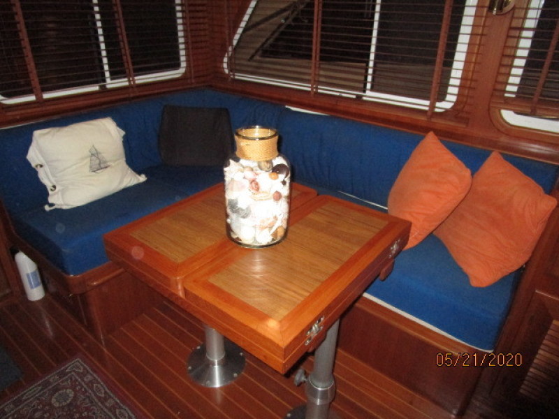 2007 Mariner 37 Seville