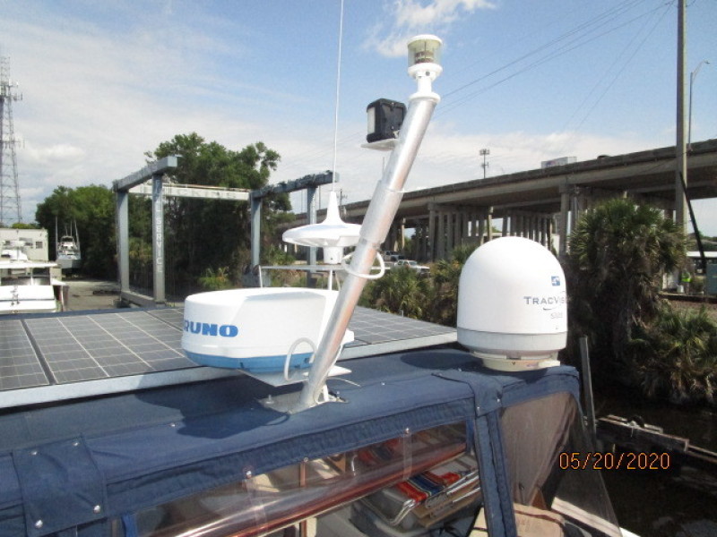 1988 Sea Ranger "46" Sundeck