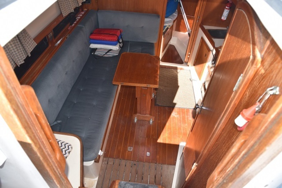 1987 Nonsuch 26 Ultra #230