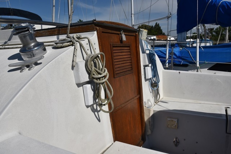 1987 Nonsuch 26 Ultra #230