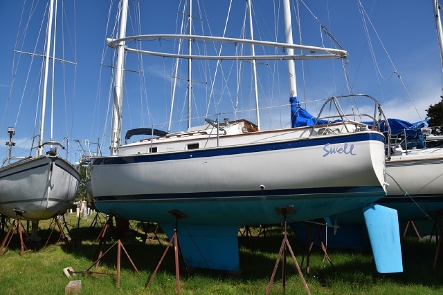 1987 Nonsuch 26 Ultra #230