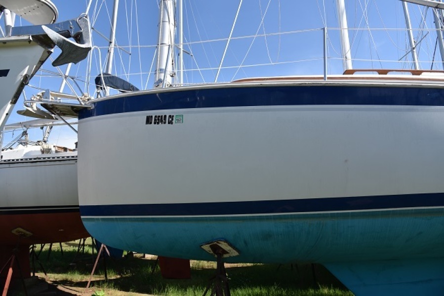 1987 Nonsuch 26 Ultra #230