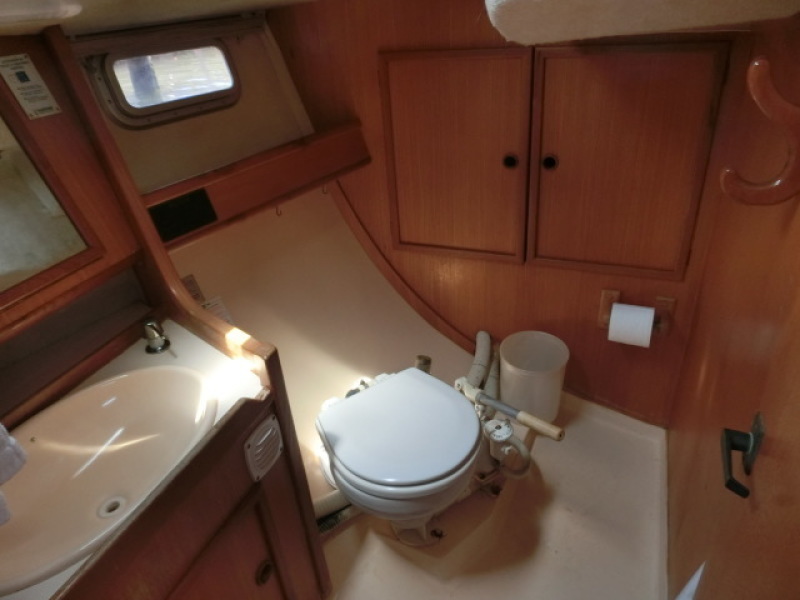 1985 Elite Yachts Elite