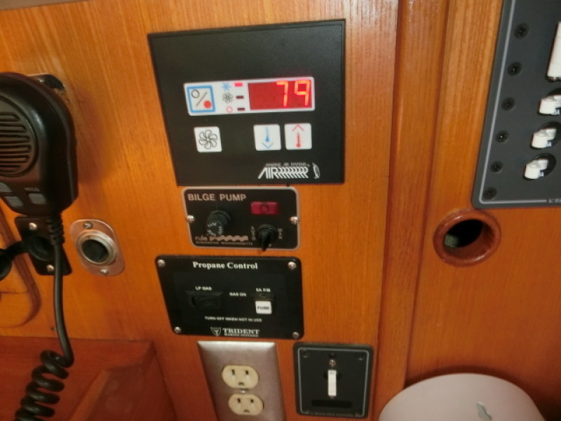 1985 Elite Yachts Elite