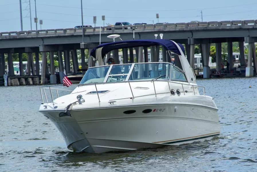 2002 Sea Ray 310 Sundancer