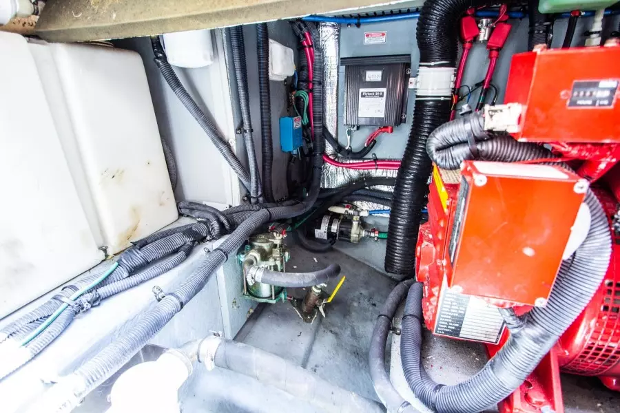 2002 Sea Ray 310 Sundancer