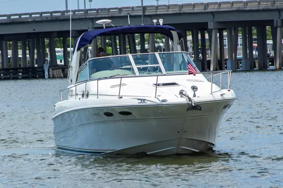 2002 Sea Ray 310 Sundancer