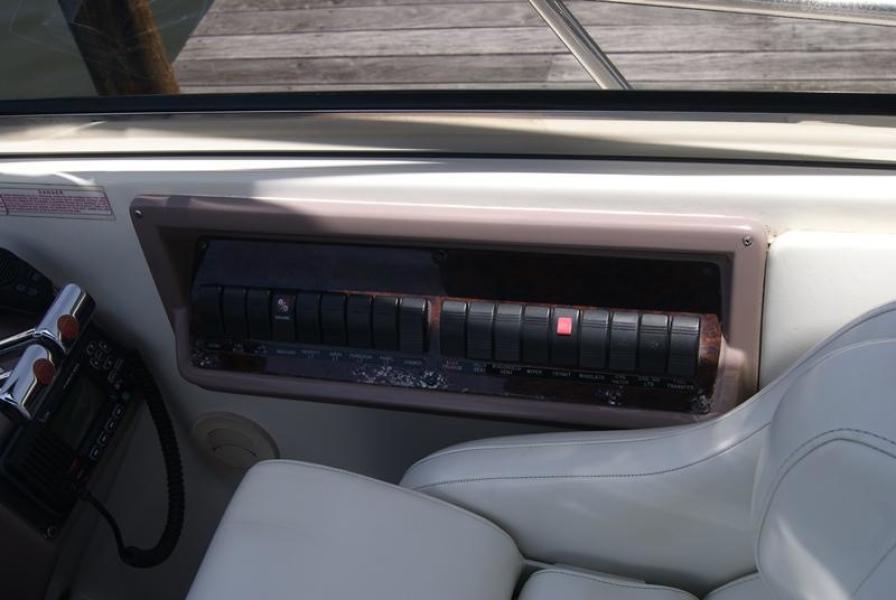 2003 Regal Commodore 3860