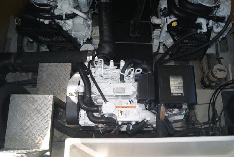2003 Regal Commodore 3860
