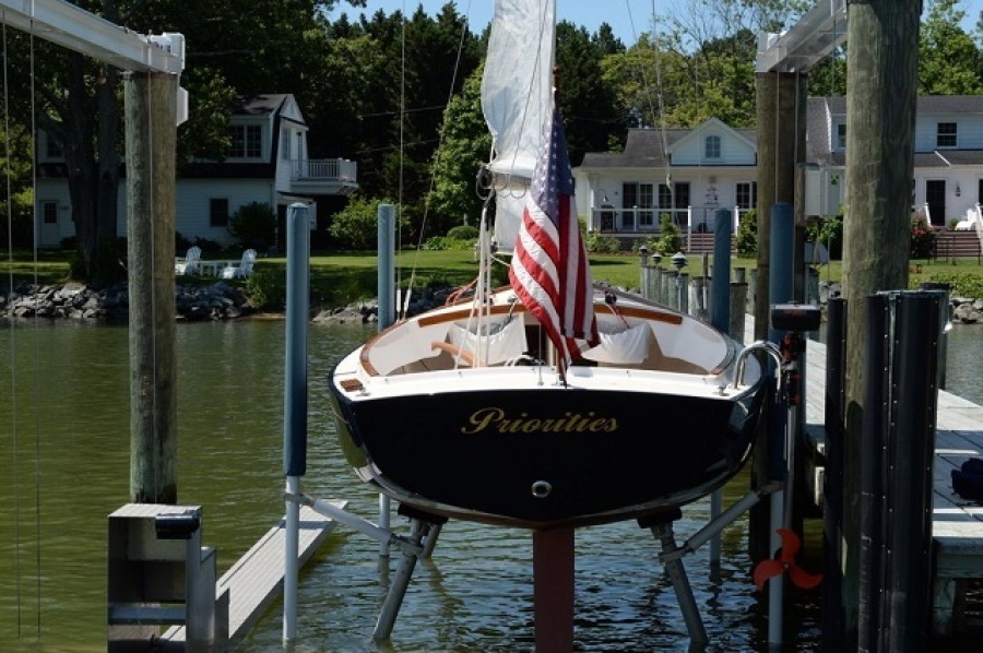 2011 Alerion Express 20