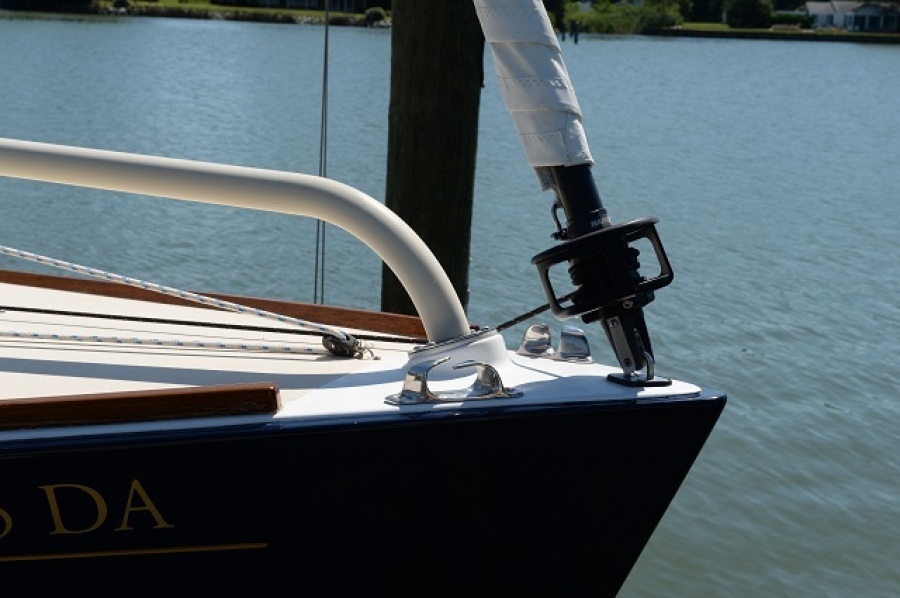 2011 Alerion Express 20