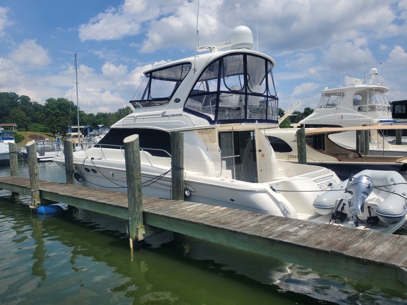 2004 Sea Ray 480 Sedan Bridge