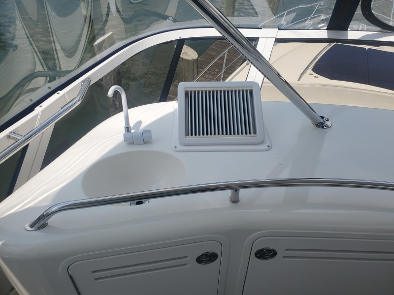 2004 Sea Ray 480 Sedan Bridge