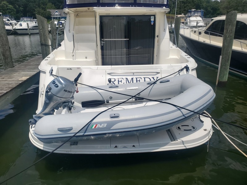 2004 Sea Ray 480 Sedan Bridge