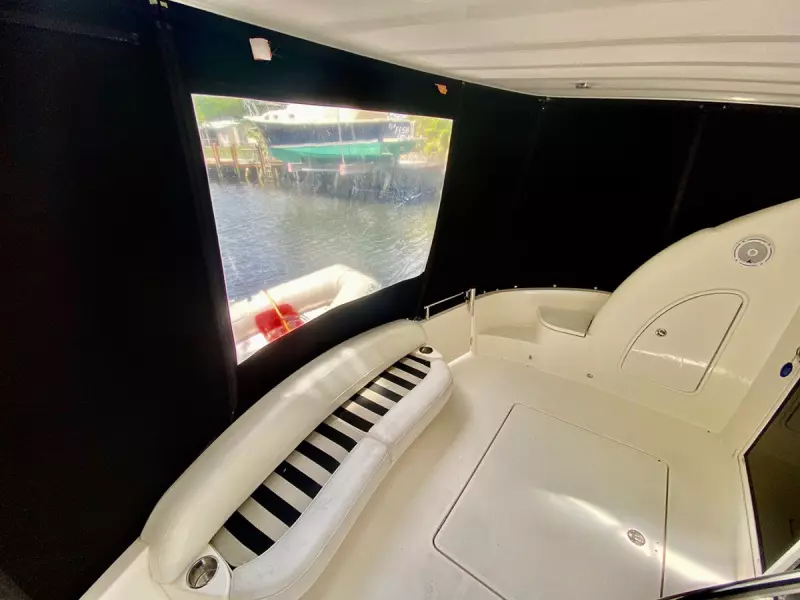 2008 Meridian 391 Sedan Bridge  514