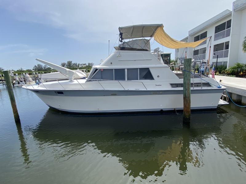 1986 Silverton Aft Cabin