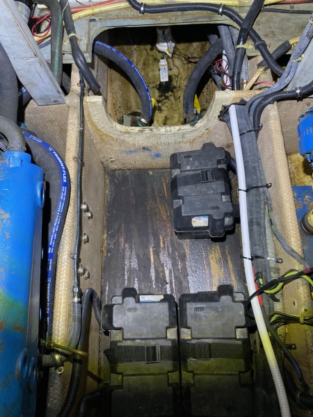 1986 Silverton Aft Cabin