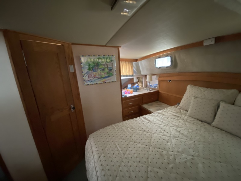 1986 Silverton Aft Cabin