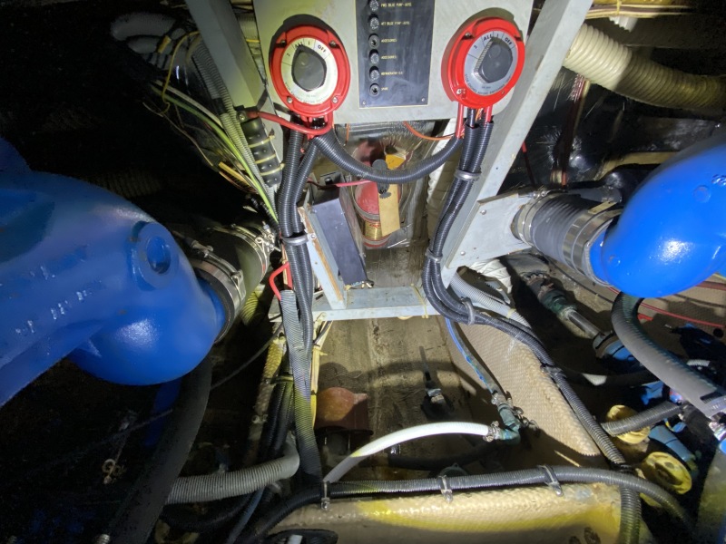 1986 Silverton Aft Cabin