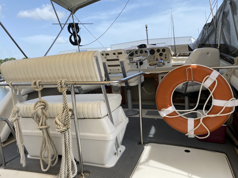 1986 Silverton Aft Cabin