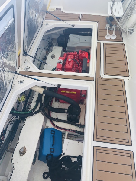 2000 Bayliner 3988