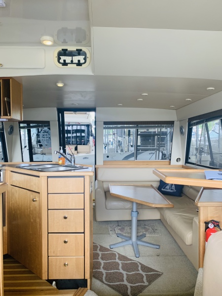 2000 Bayliner 3988