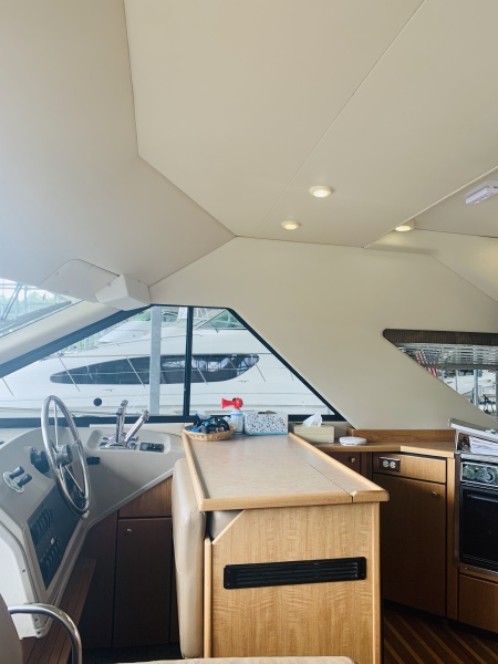 2000 Bayliner 3988