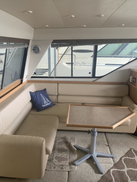 2000 Bayliner 3988