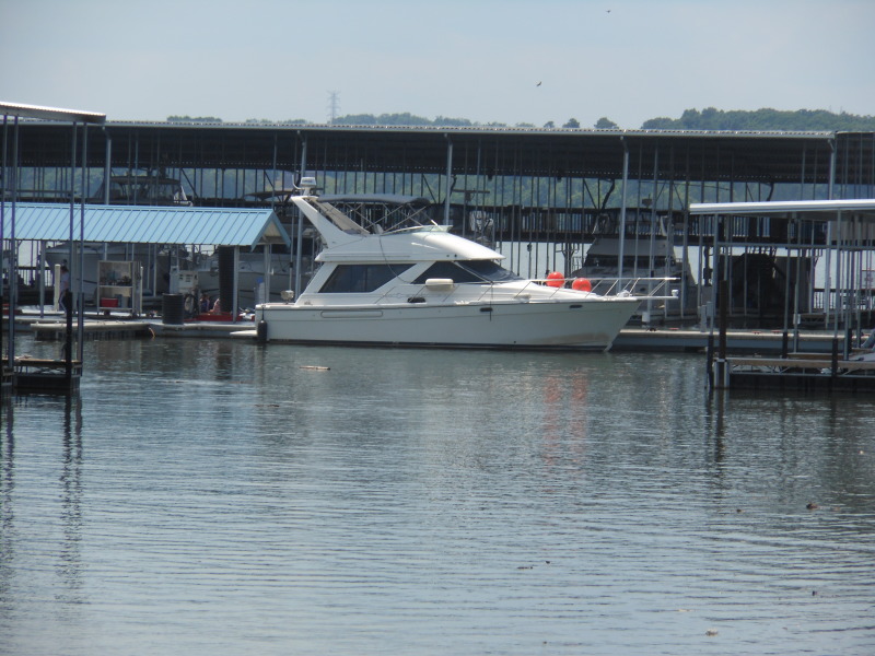 2000 Bayliner 3988