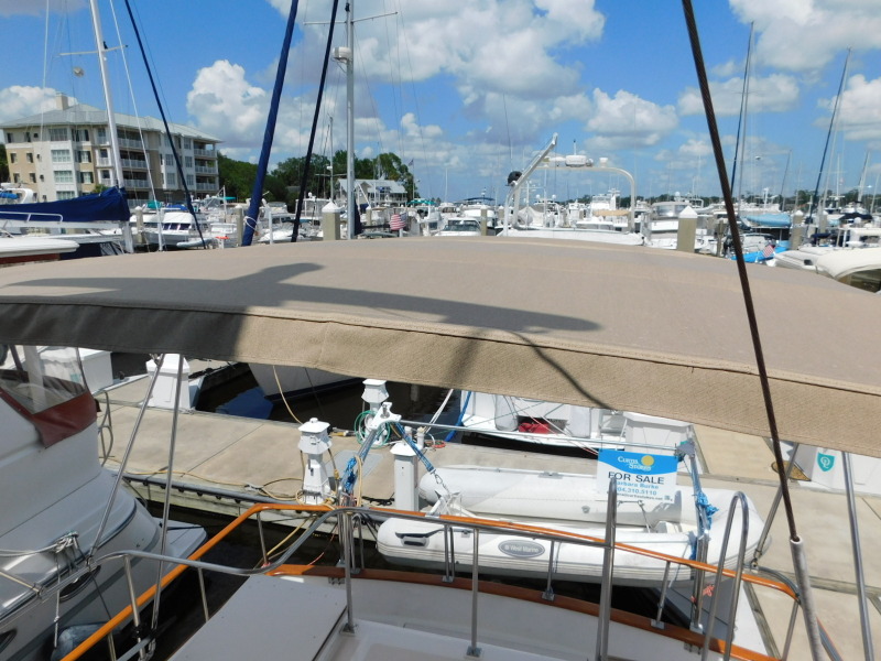 1998 Marine Trader Double Cabin