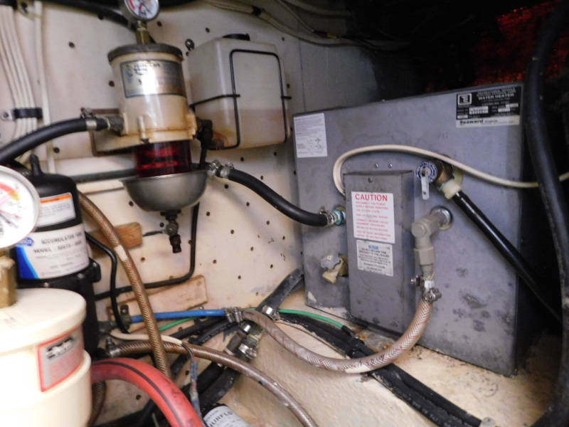 1998 Marine Trader Double Cabin