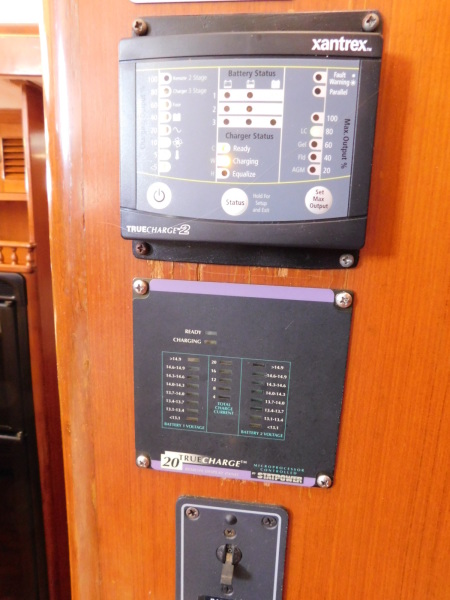 1998 Marine Trader Double Cabin