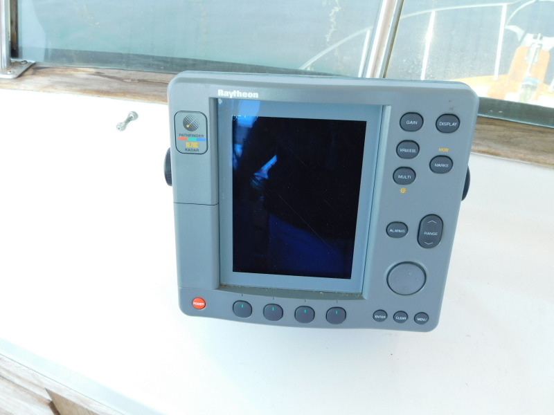 1998 Marine Trader Double Cabin