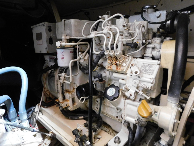1998 Marine Trader Double Cabin