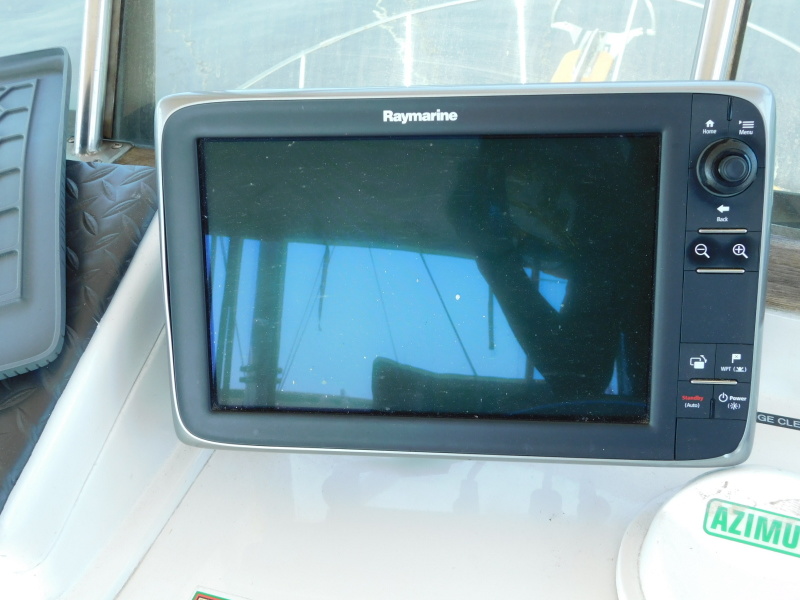 1998 Marine Trader Double Cabin