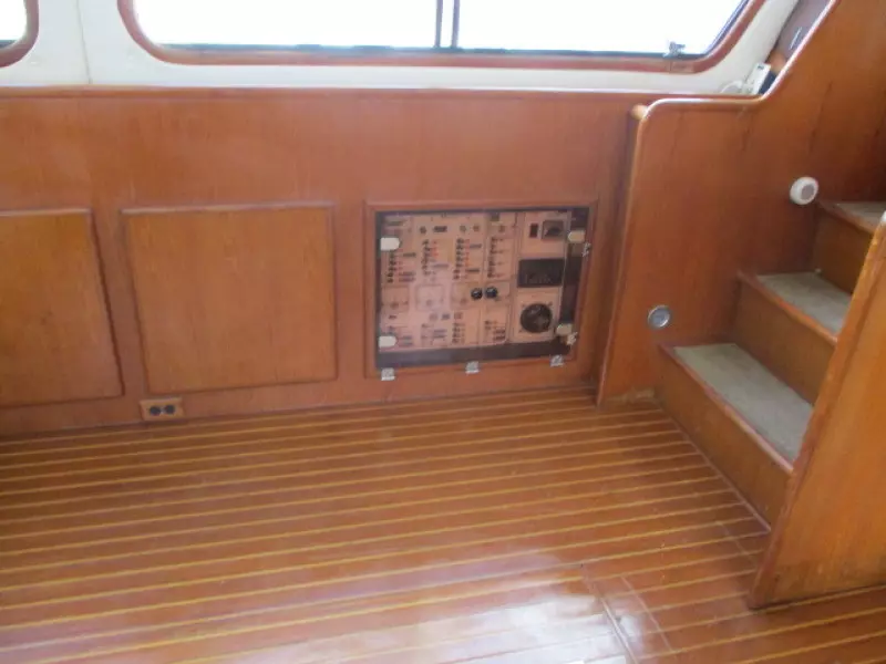 Linda Lee 45ft Aquarius Yacht For Sale
