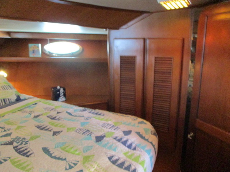 1990 Aquarius Trawler