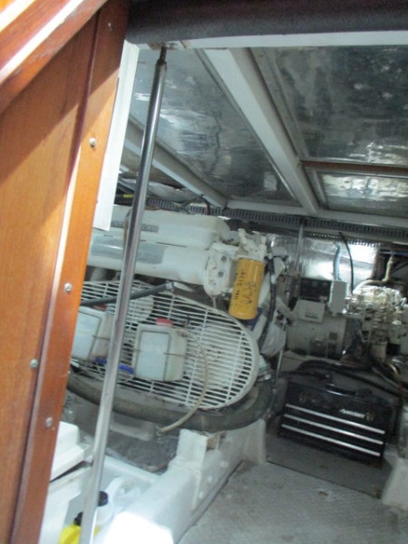 1990 Aquarius Trawler