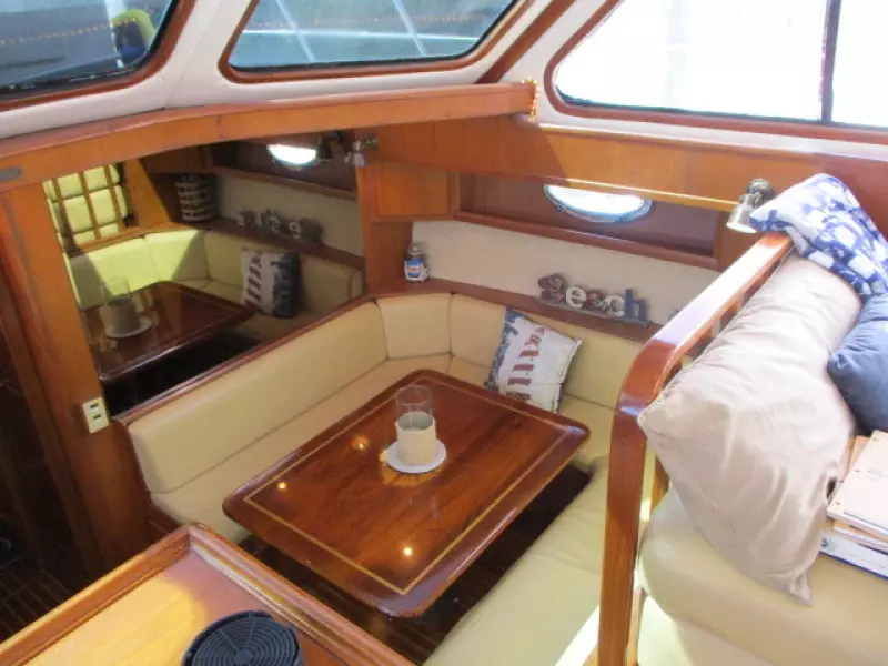 Linda Lee 45ft Aquarius Yacht For Sale