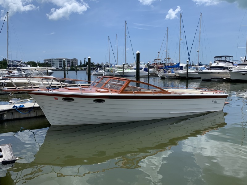 1992 Windsor Craft Picnic Boat