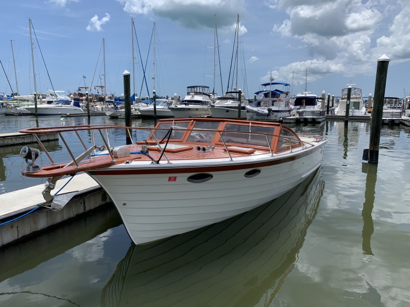 1992 Windsor Craft Picnic Boat