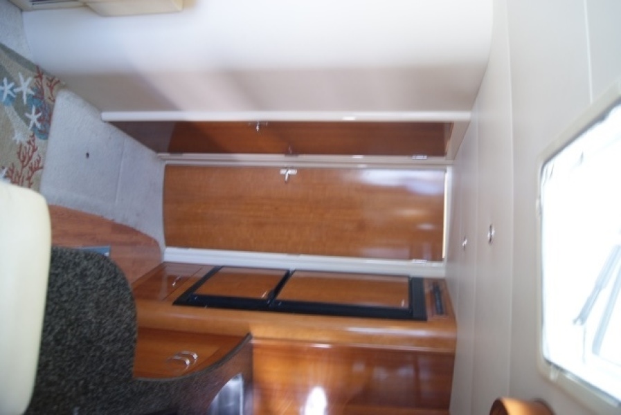 2004 Carver 360 Mariner