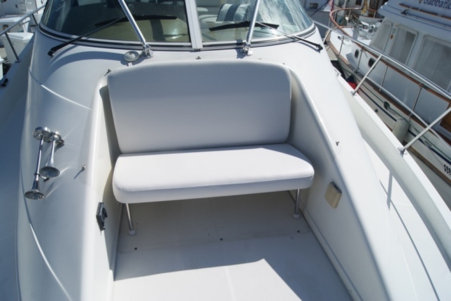 2004 Carver 360 Mariner