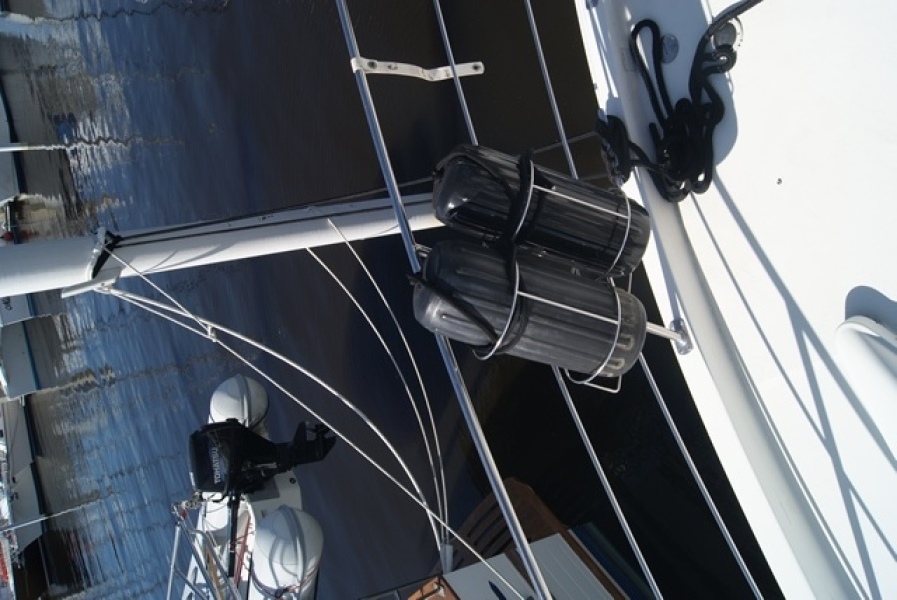 2004 Carver 360 Mariner