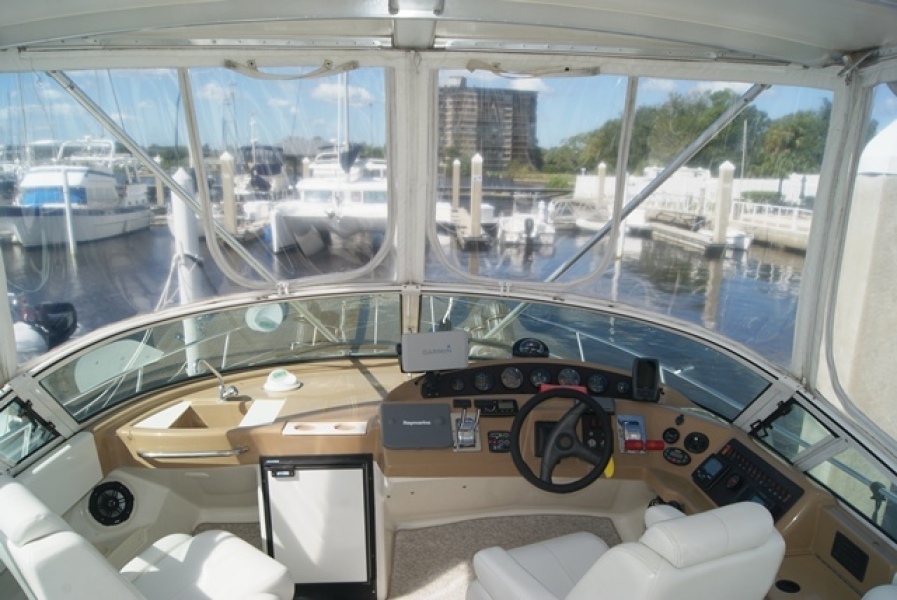 2004 Carver 360 Mariner