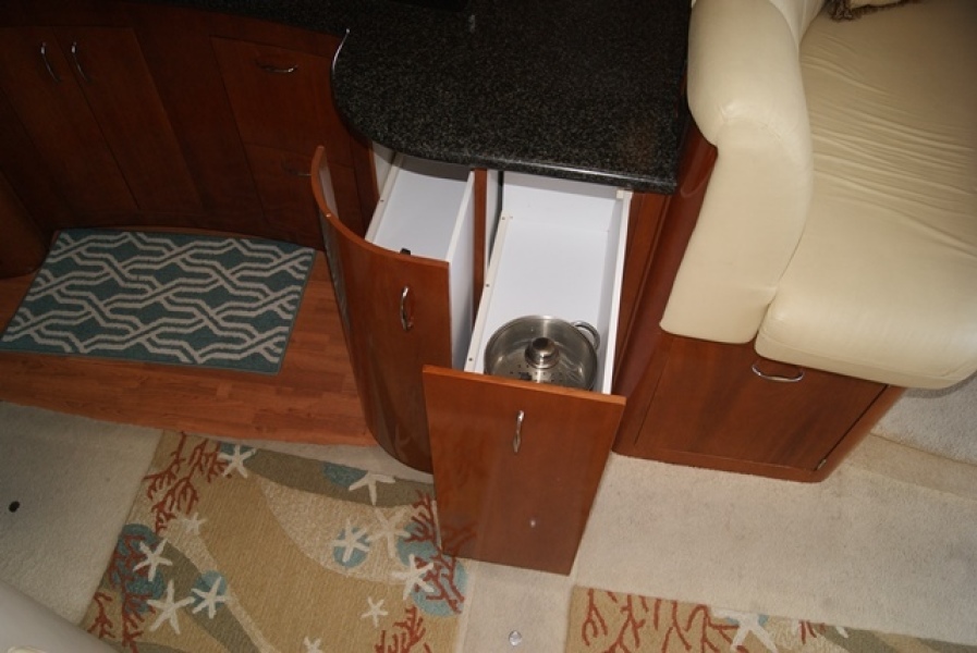 2004 Carver 360 Mariner