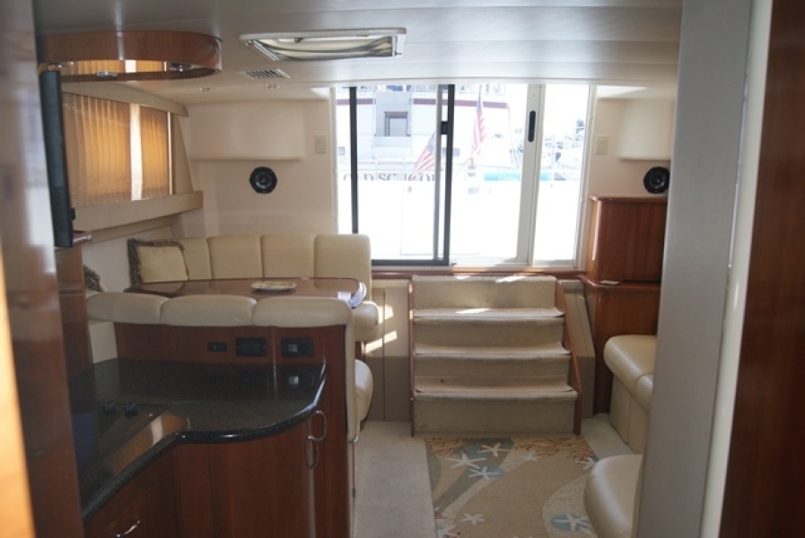 2004 Carver 360 Mariner