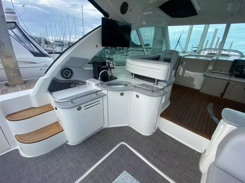 2006 Sea Ray 48 Sundancer