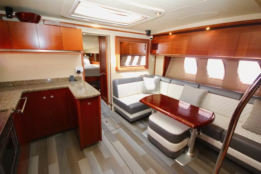 2006 Sea Ray 48 Sundancer