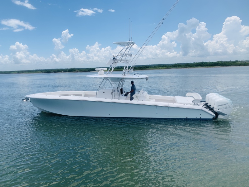 2019 Bahama 41